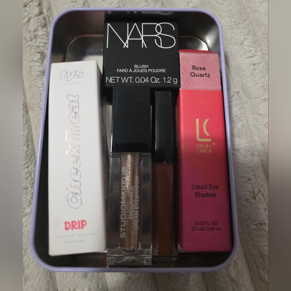 Mini Makeup Set